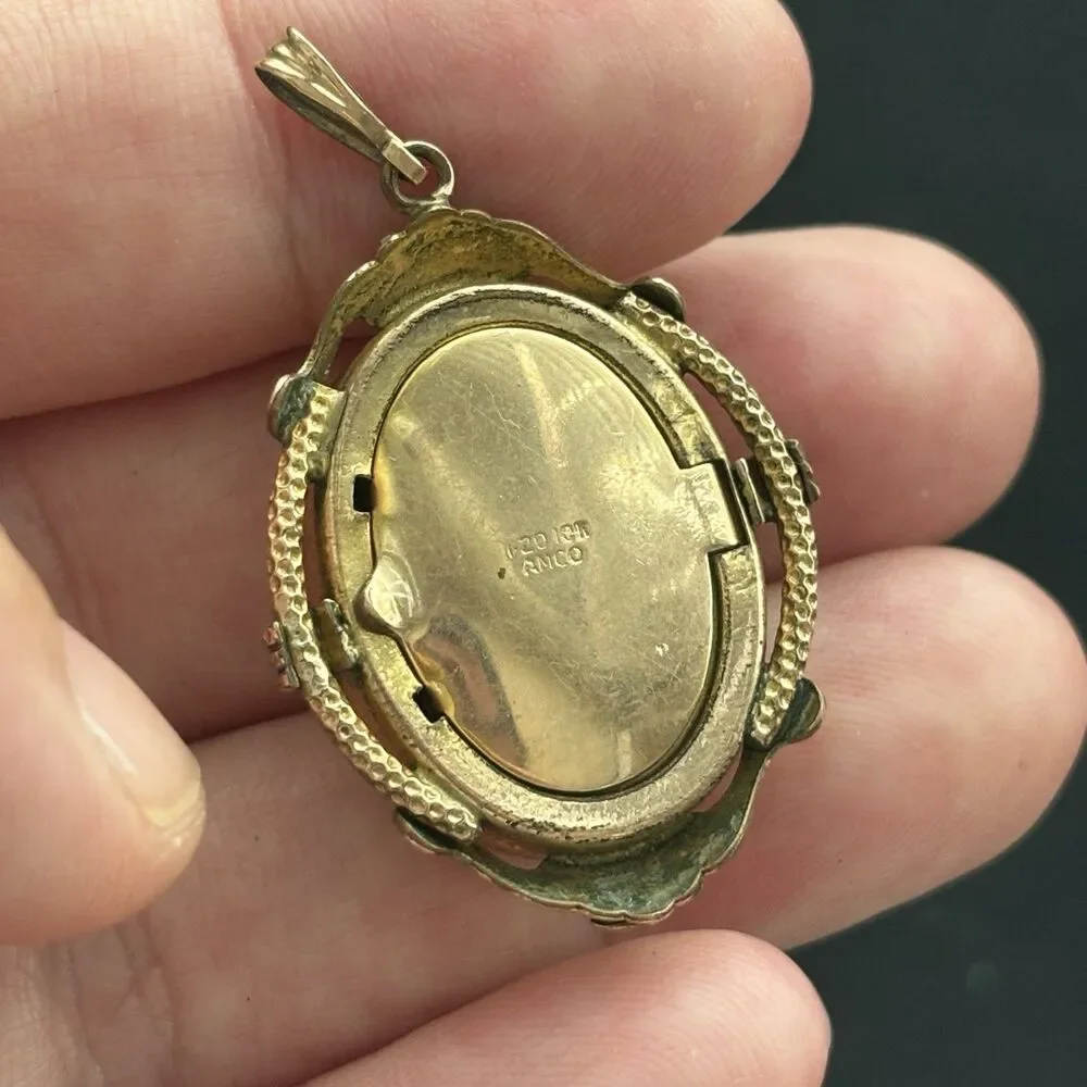 Vintage AMCO 1/20 10K GF Shell Cameo Locket Pendant Gold Filled